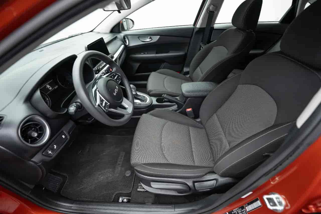 KIA Forte - 10