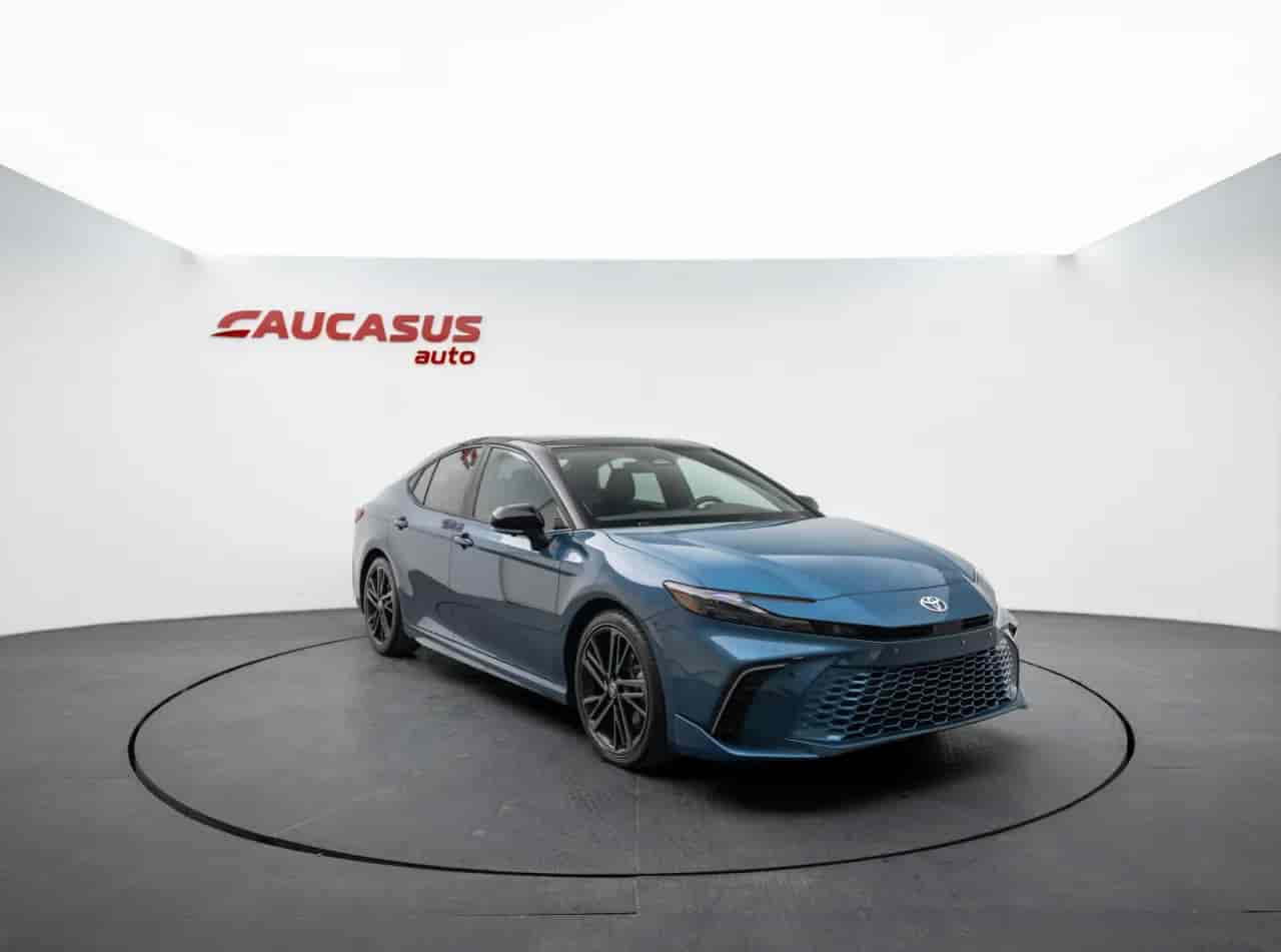 TOYOTA Camry - 3
