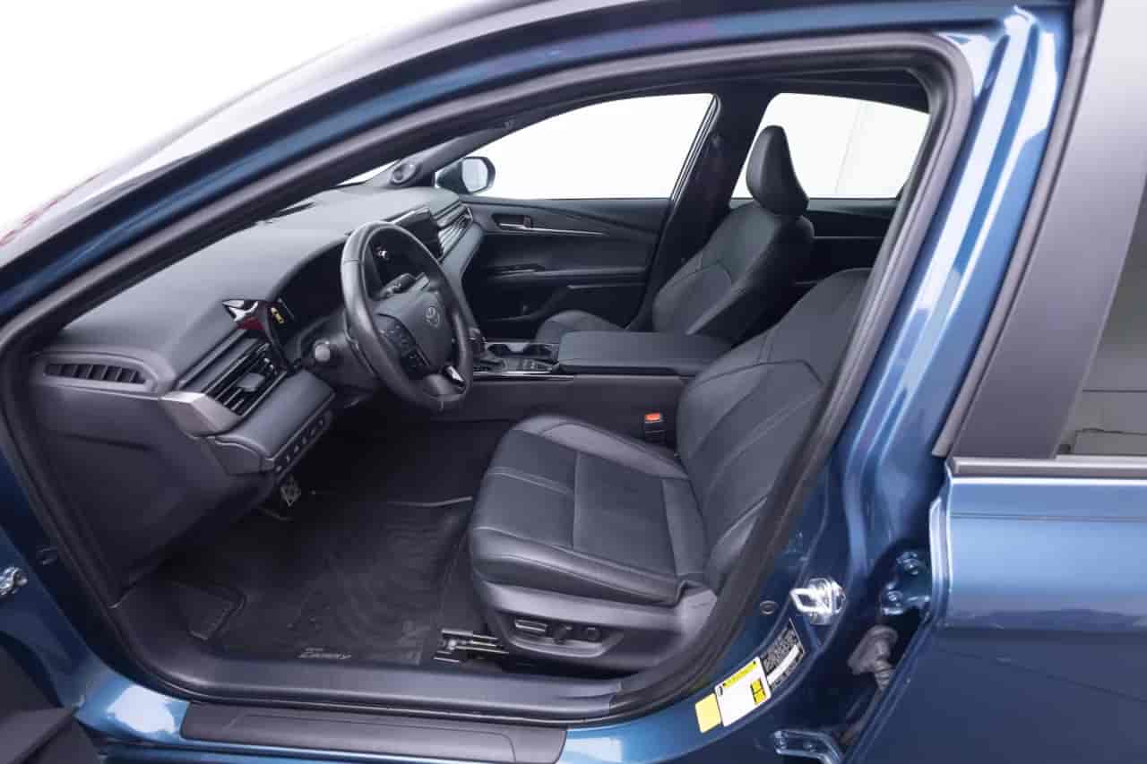 TOYOTA Camry - 9