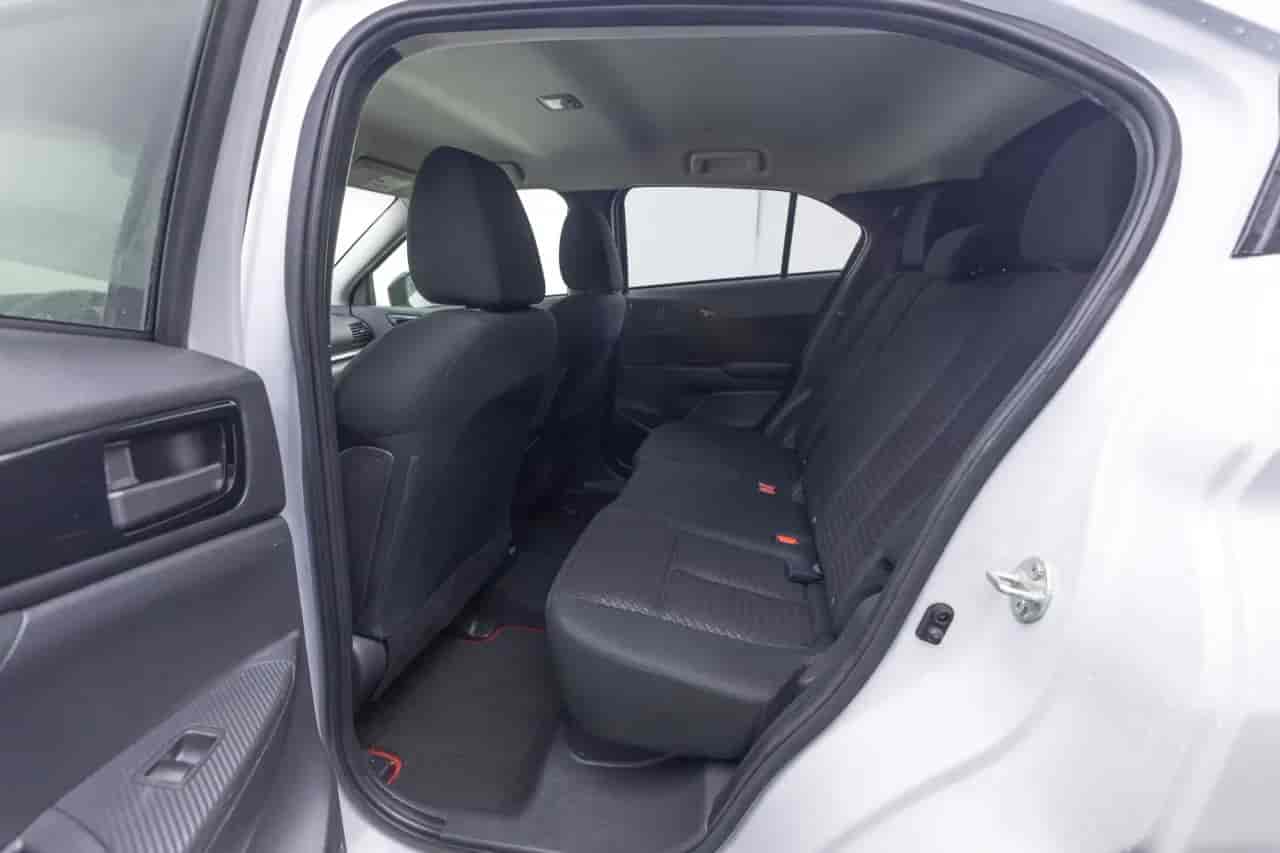 MITSUBISHI Eclipse Cross - 8