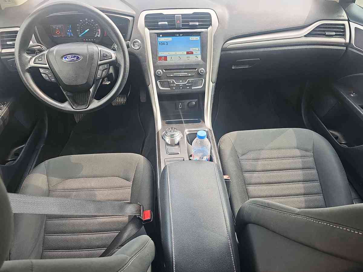 FORD Fusion - 8