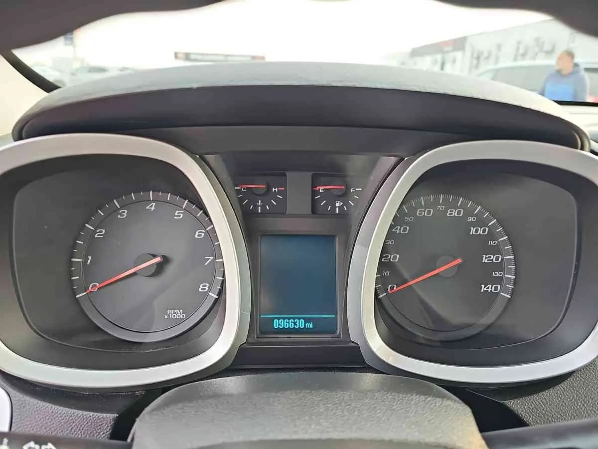 CHEVROLET Equinox - 10