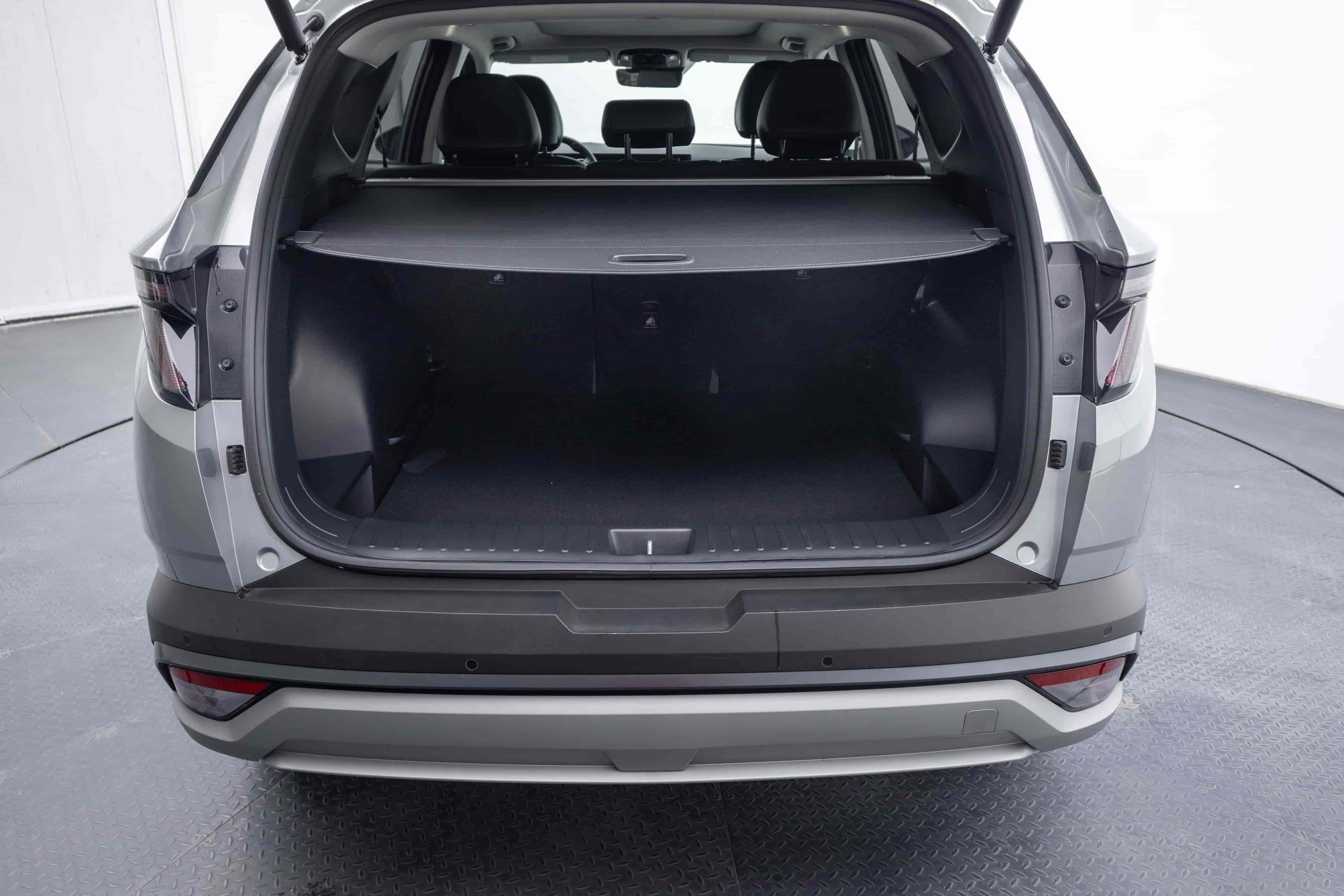 HYUNDAI Tucson - 7