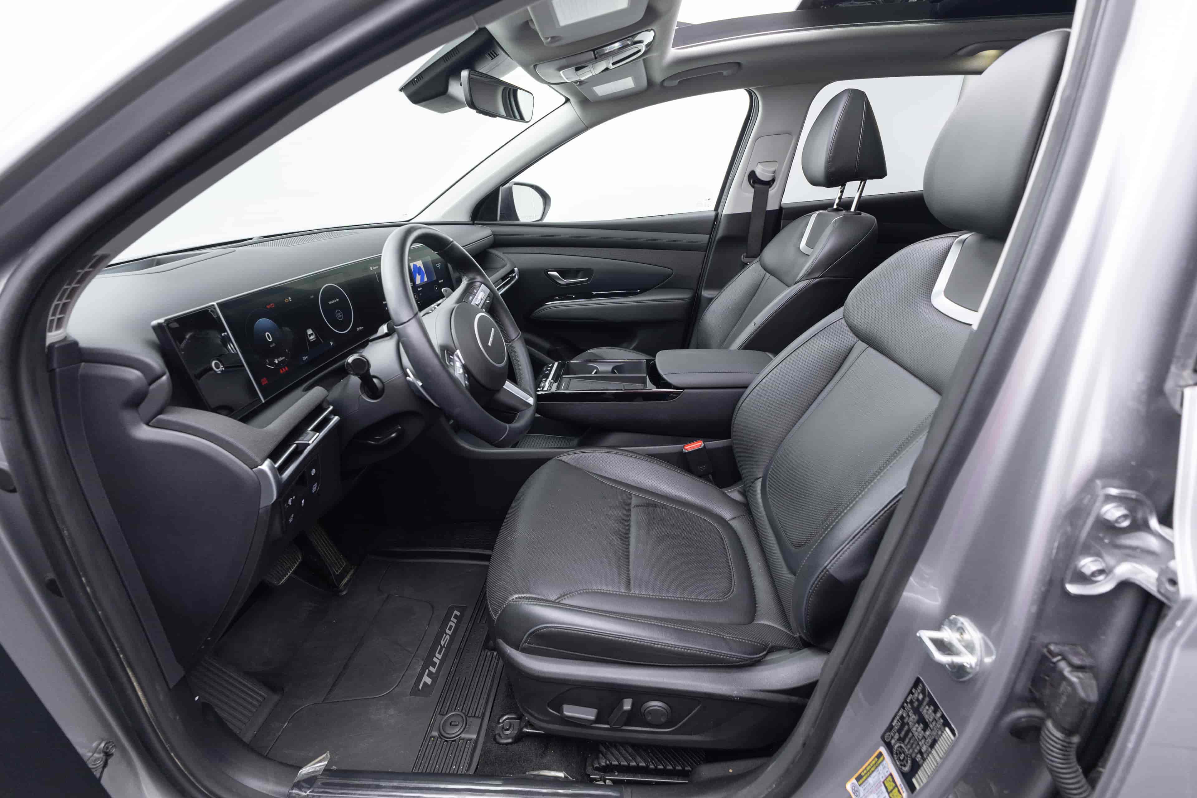 HYUNDAI Tucson - 10