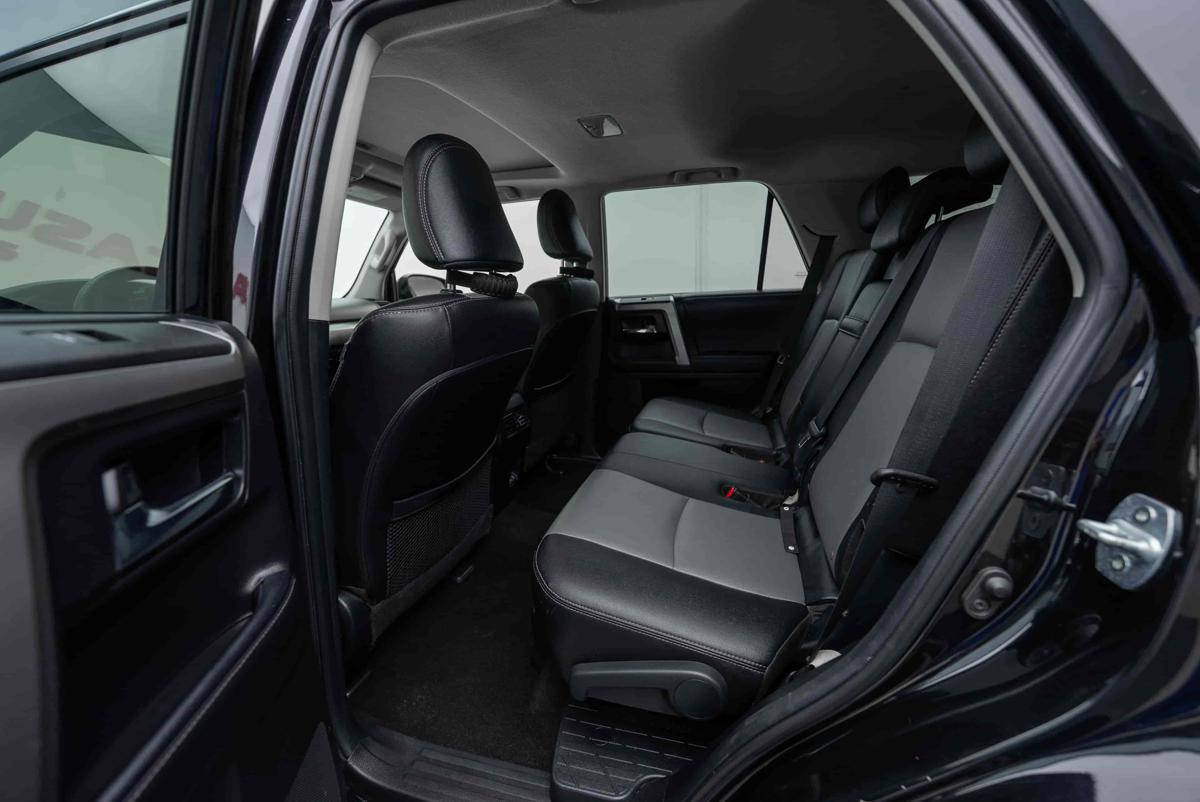 TOYOTA 4Runner - 8