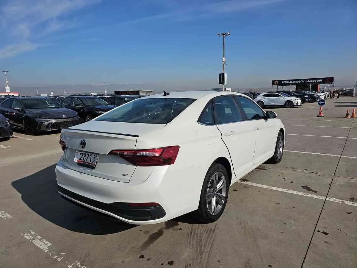 VOLKSWAGEN Jetta - 7
