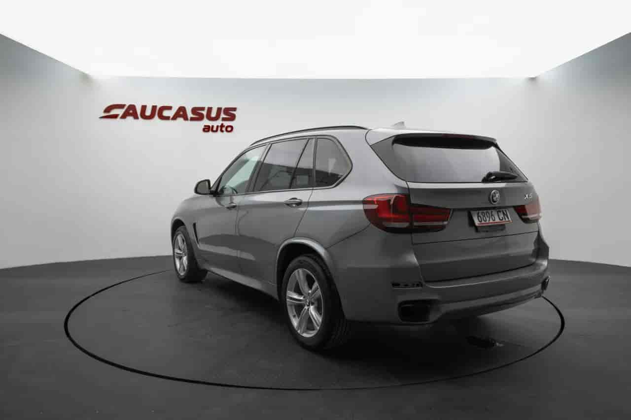 BMW X5 - 2