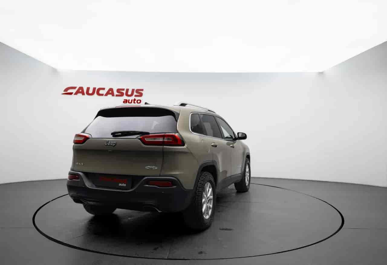 JEEP Cherokee - 4