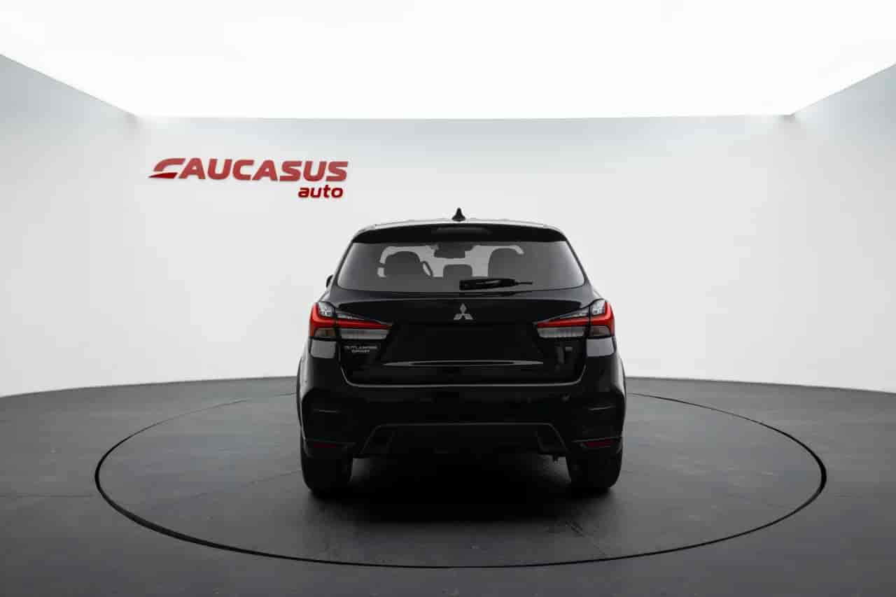 MITSUBISHI Outlander Sport - 5