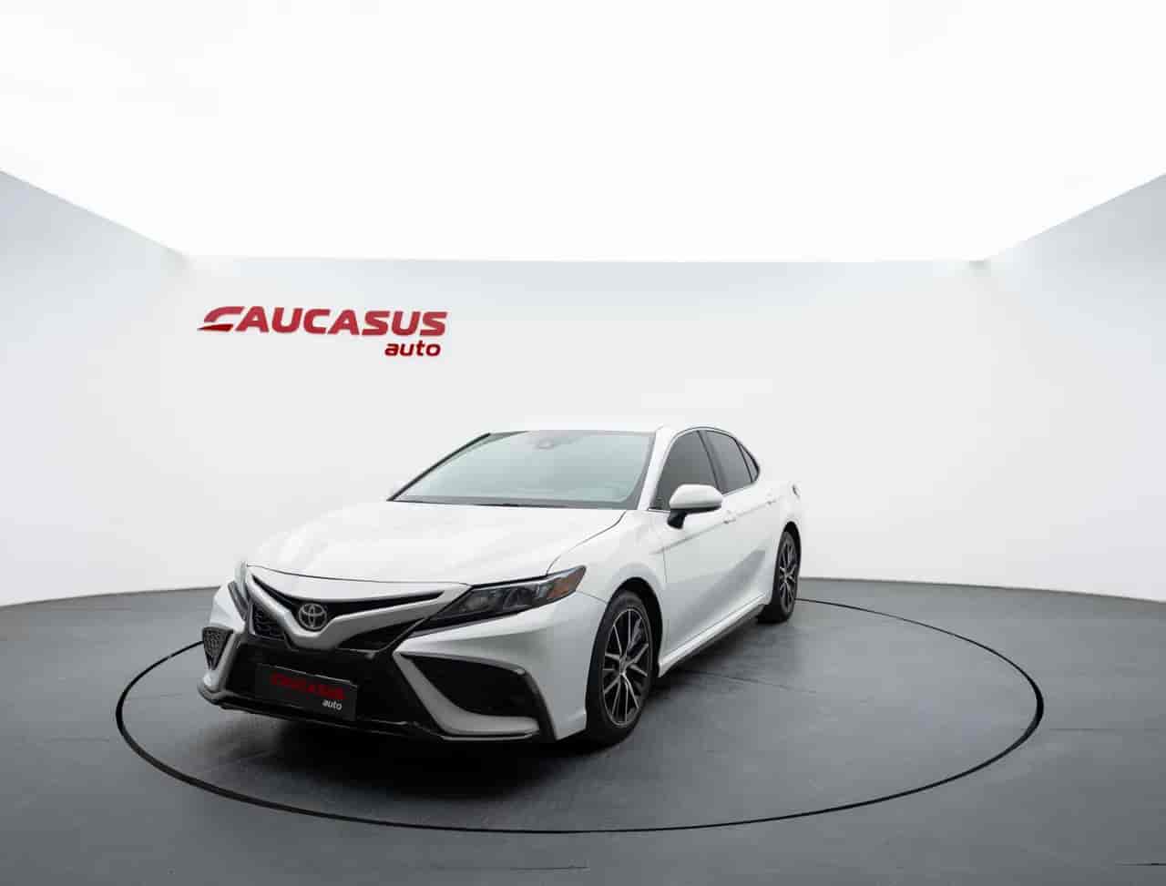 TOYOTA Camry - 1