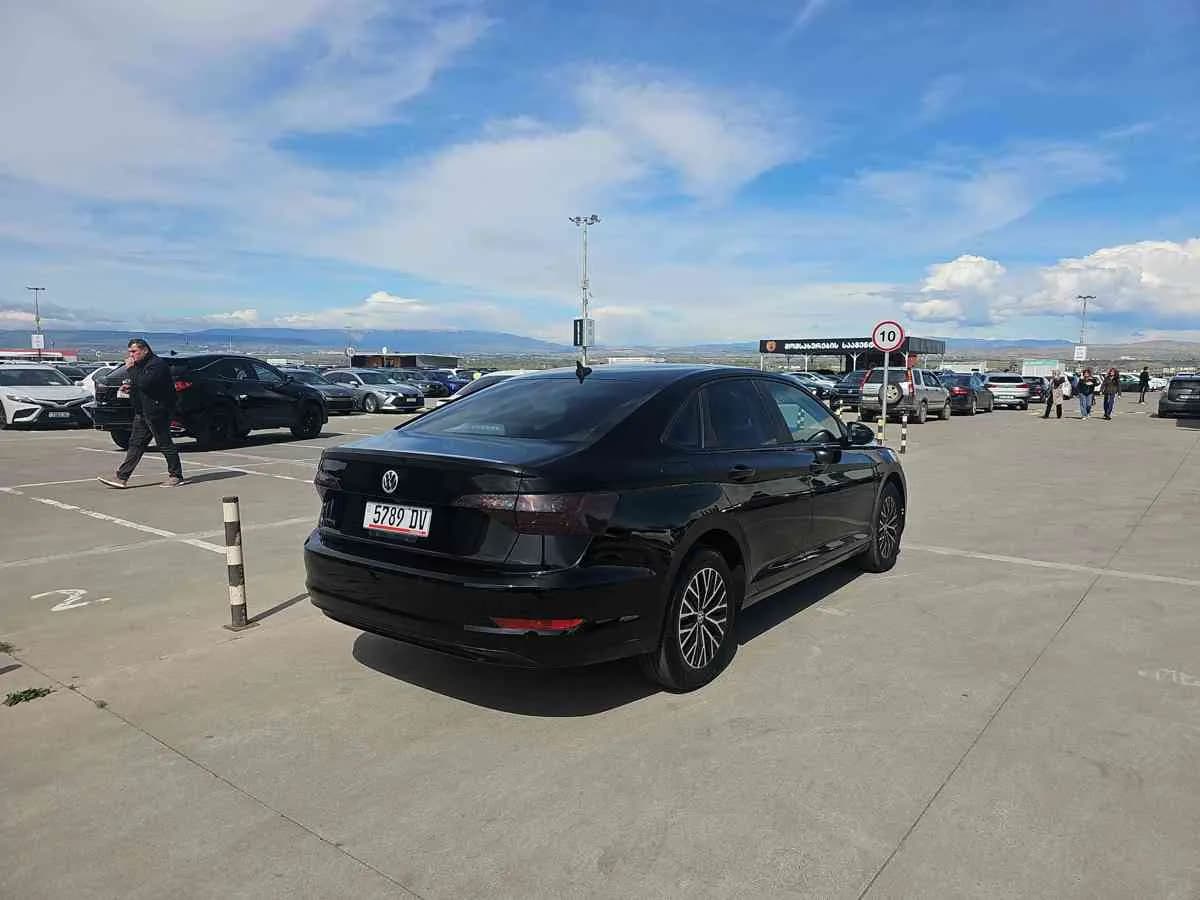 VOLKSWAGEN Jetta - 4