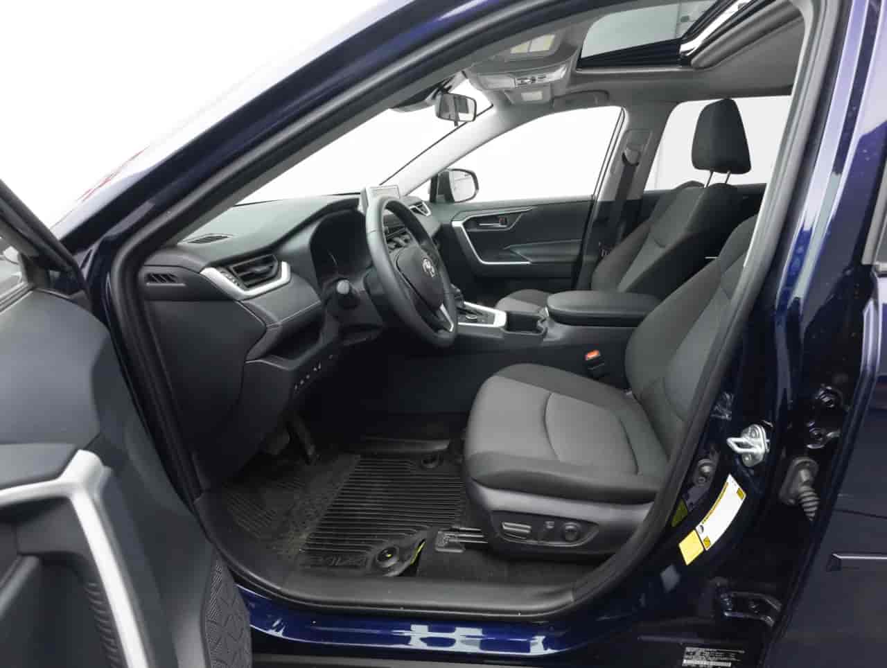 TOYOTA RAV4 - 10
