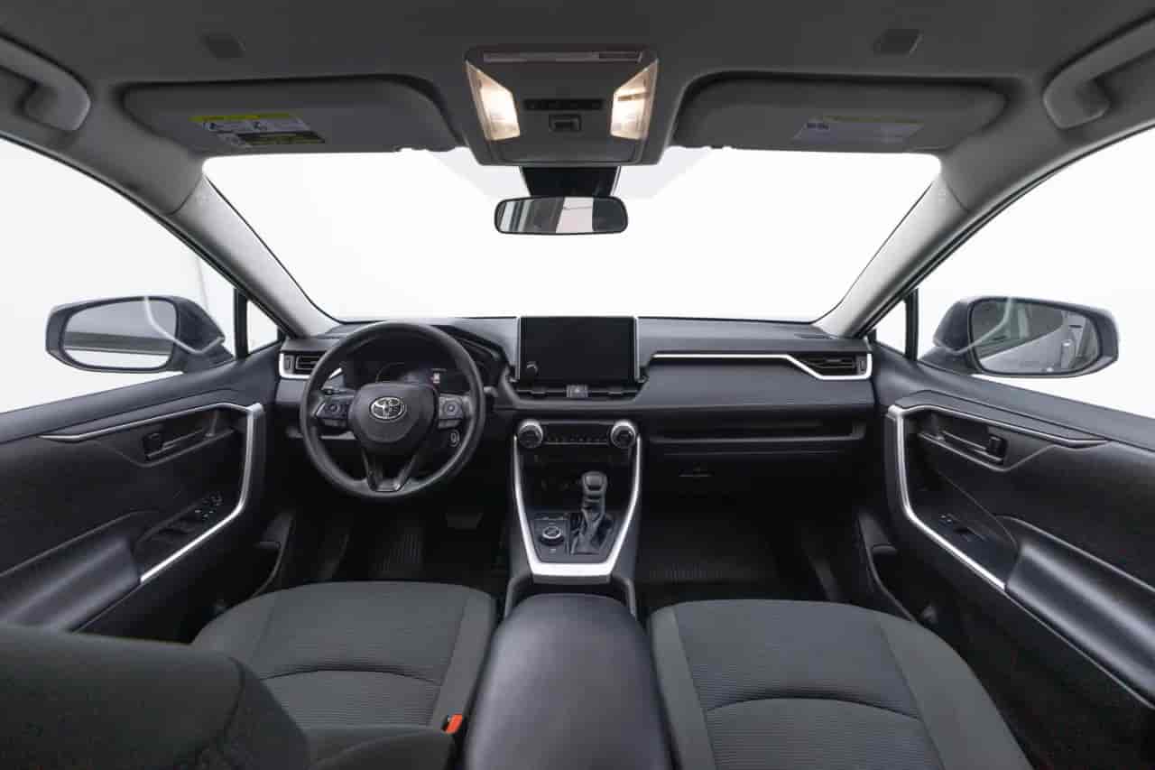 TOYOTA RAV4 - 9