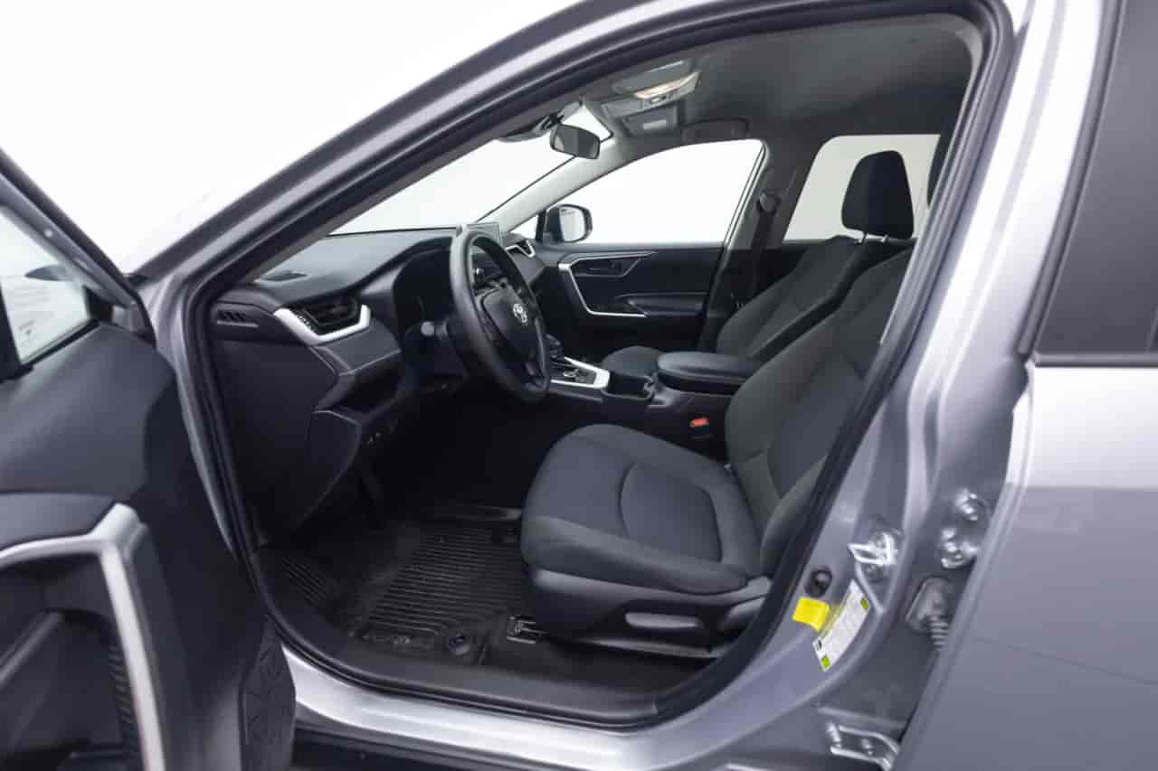 TOYOTA RAV4 - 10
