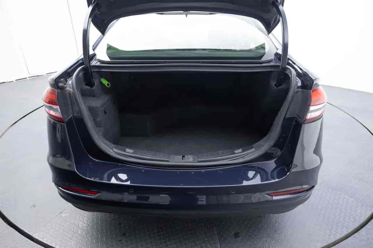 FORD Fusion - 7
