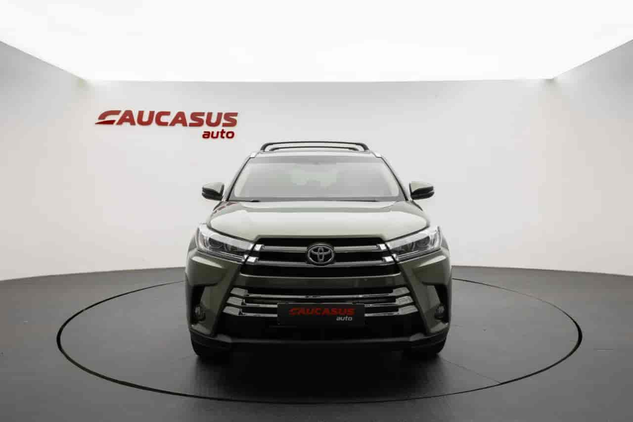 TOYOTA Highlander - 2