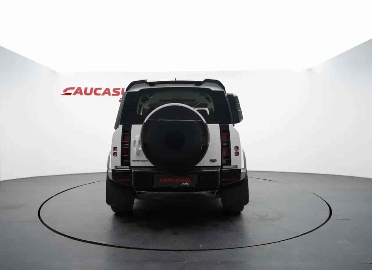 LAND ROVER Defender - 5