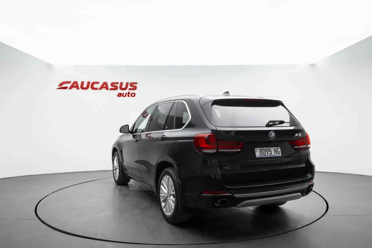 BMW X5 - 6