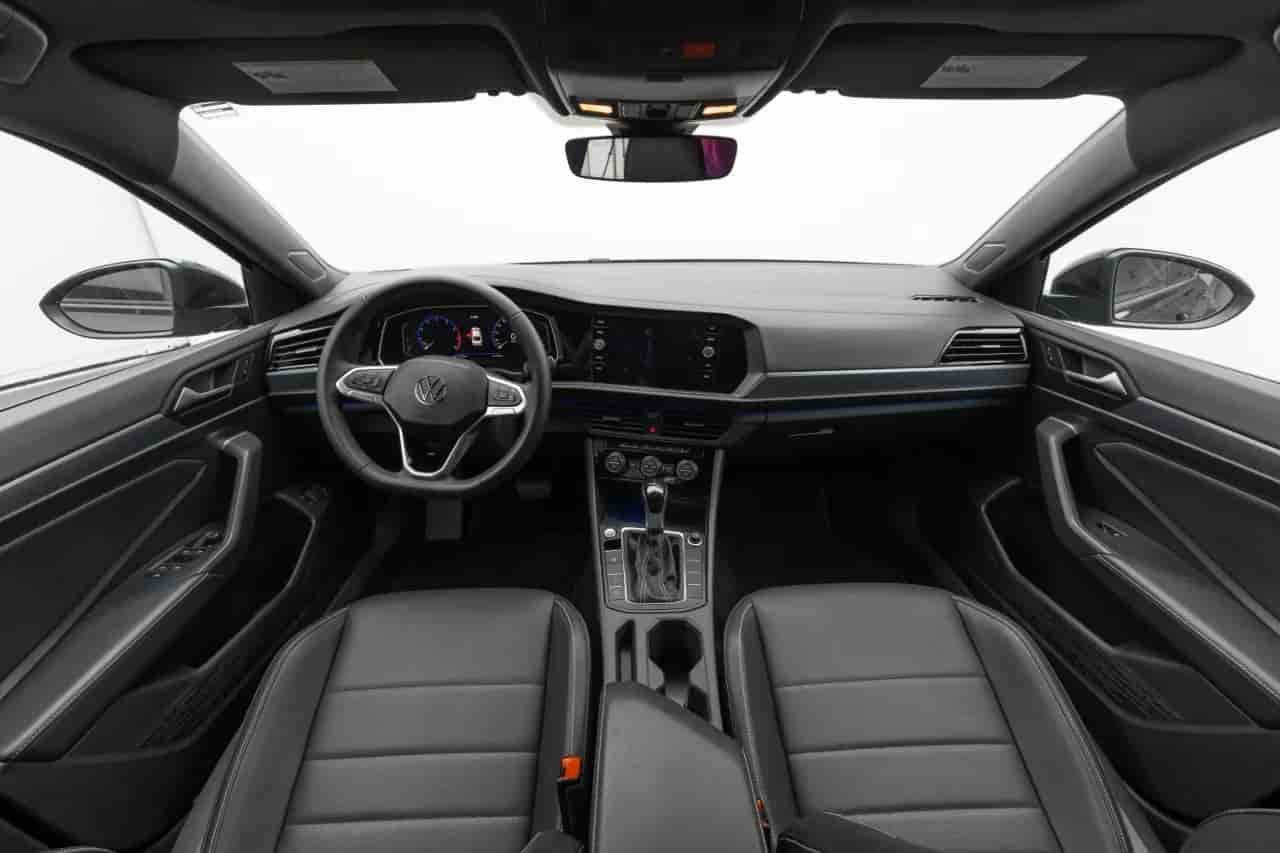 VOLKSWAGEN Jetta - 9