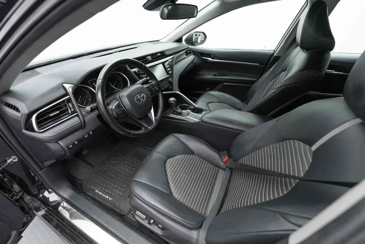TOYOTA Camry - 10