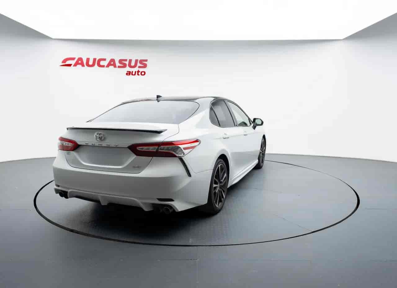 TOYOTA Camry - 4