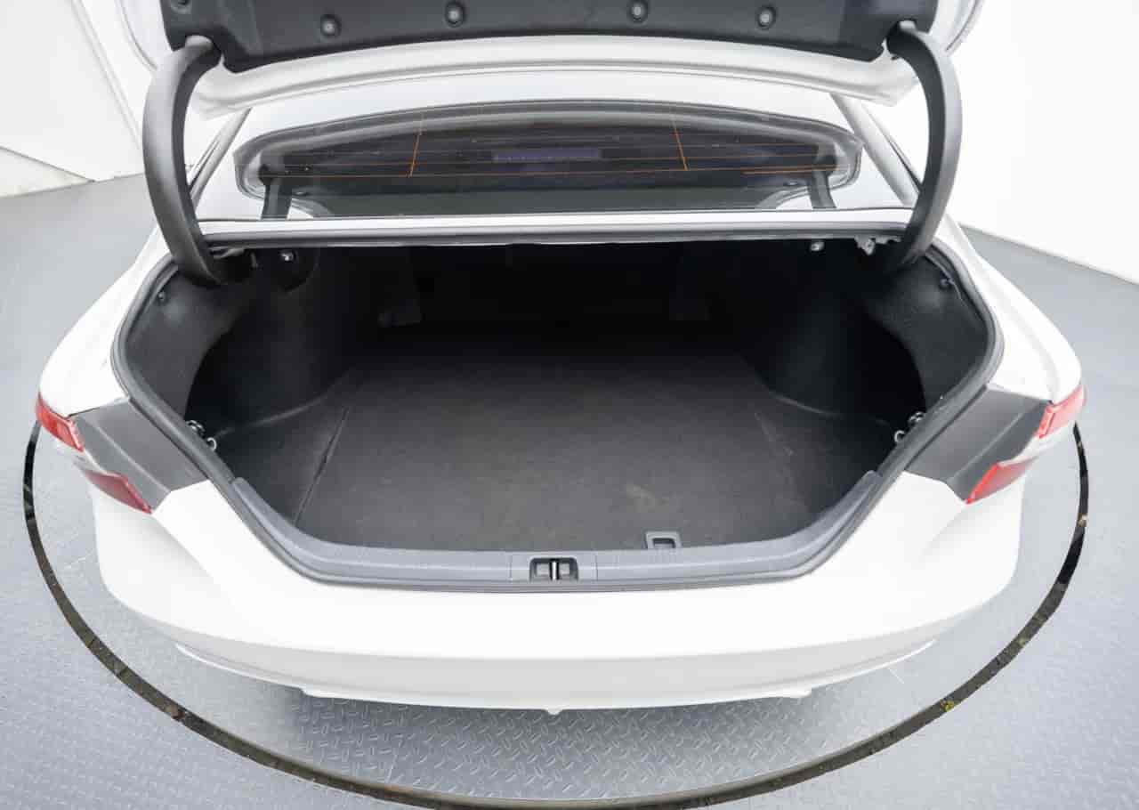 TOYOTA Camry - 7
