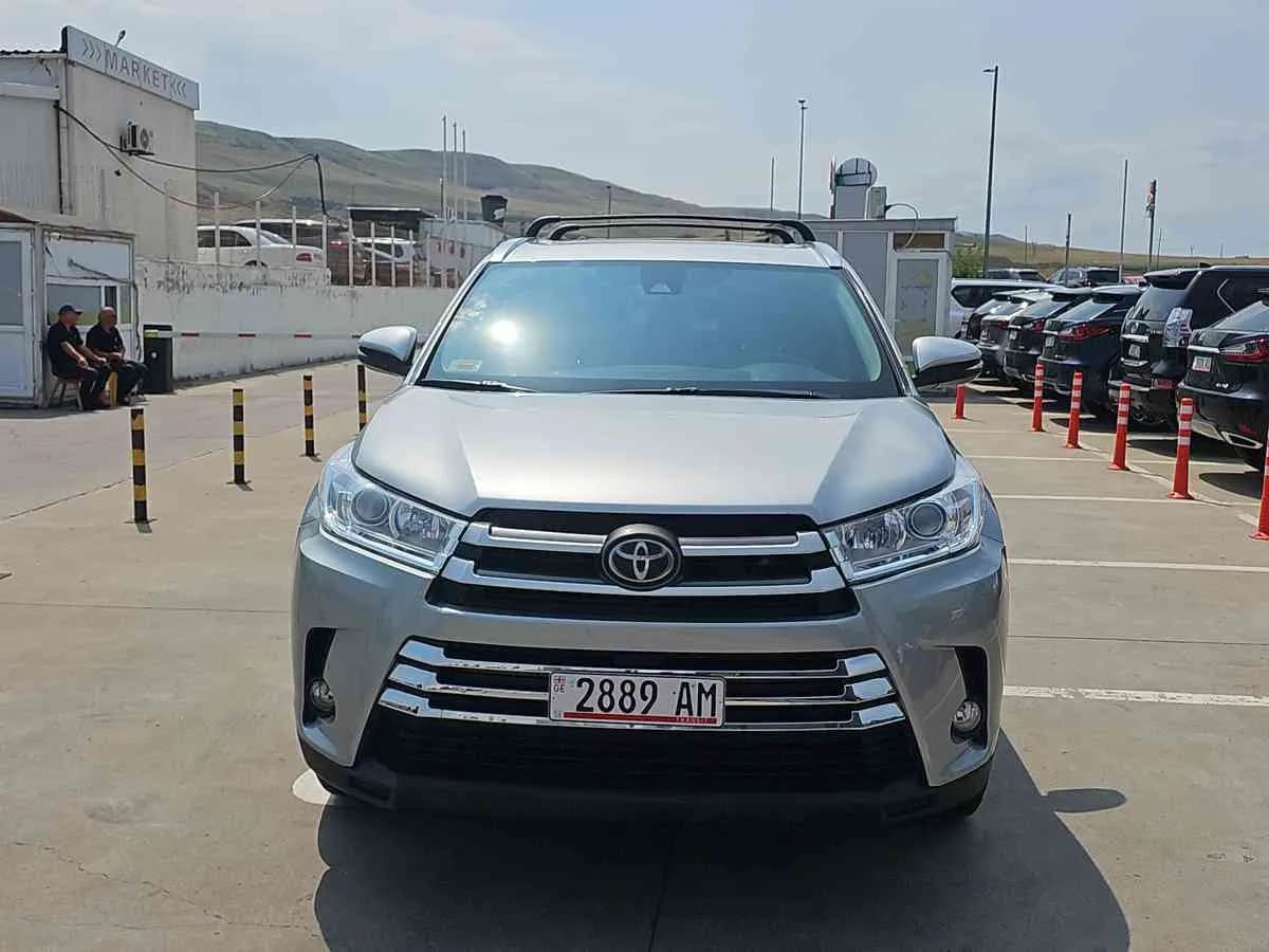 TOYOTA Highlander - 2