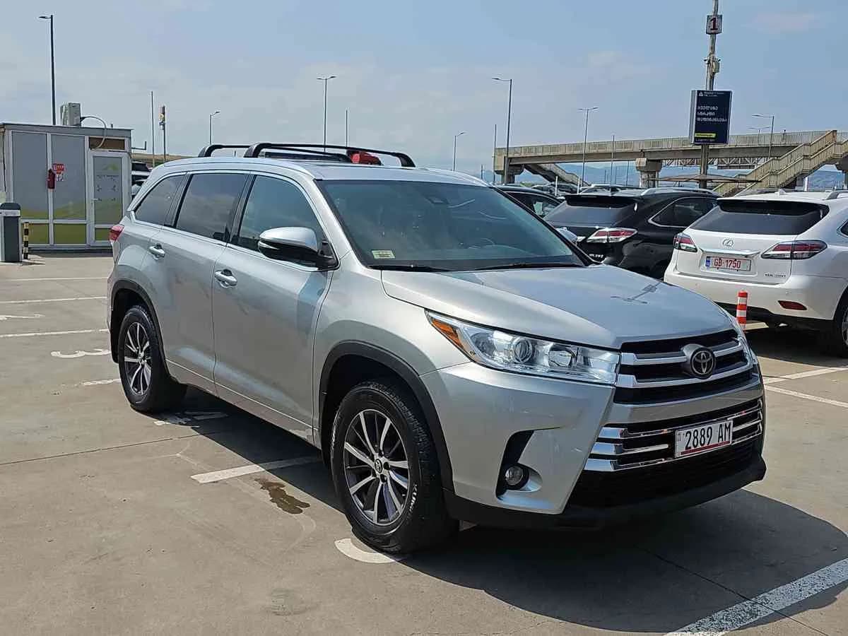 TOYOTA Highlander - 3