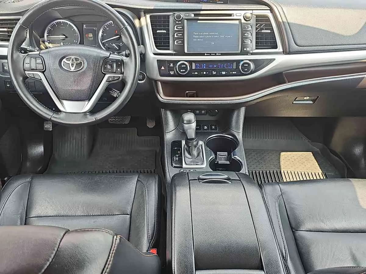 TOYOTA Highlander - 8