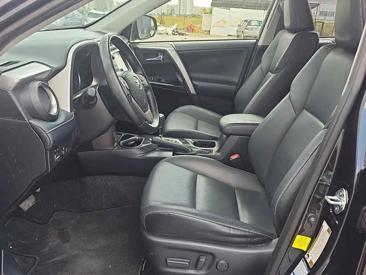 TOYOTA RAV4 - 9