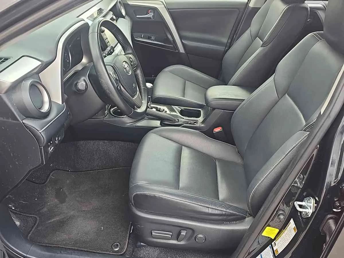 TOYOTA RAV4 - 10