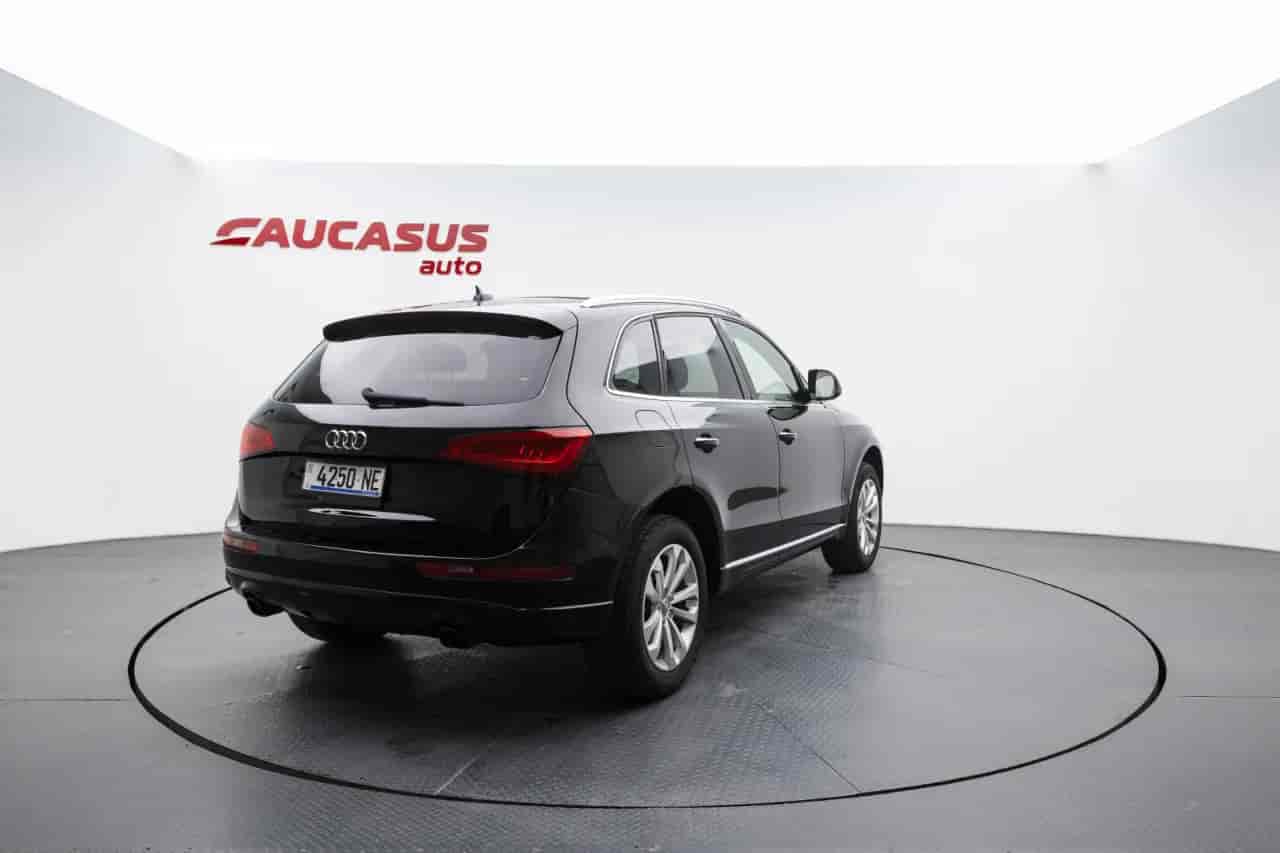 AUDI Q5 - 4