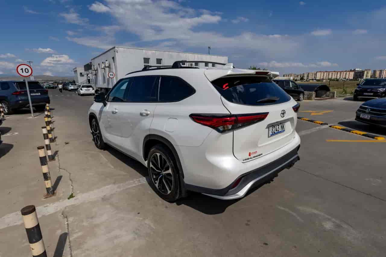 TOYOTA Highlander - 6