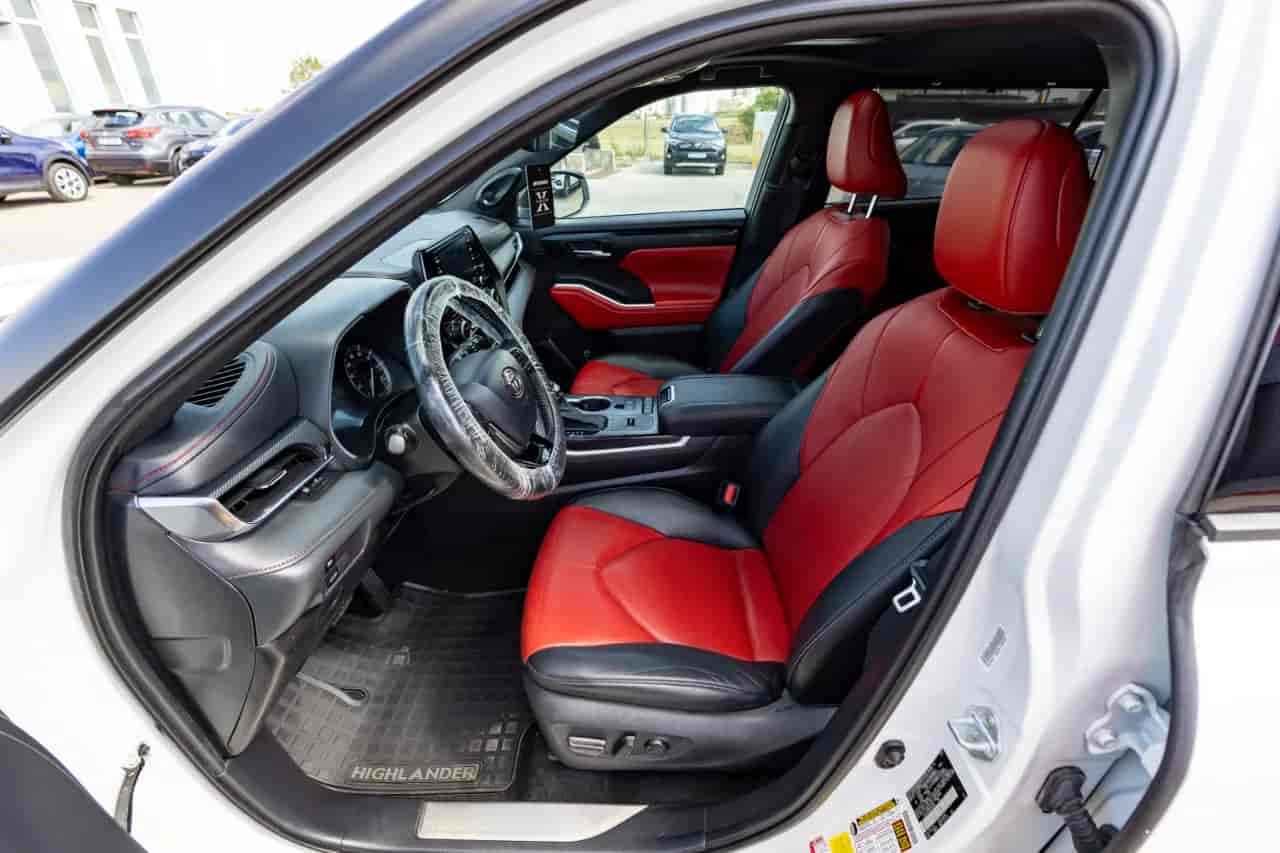 TOYOTA Highlander - 10