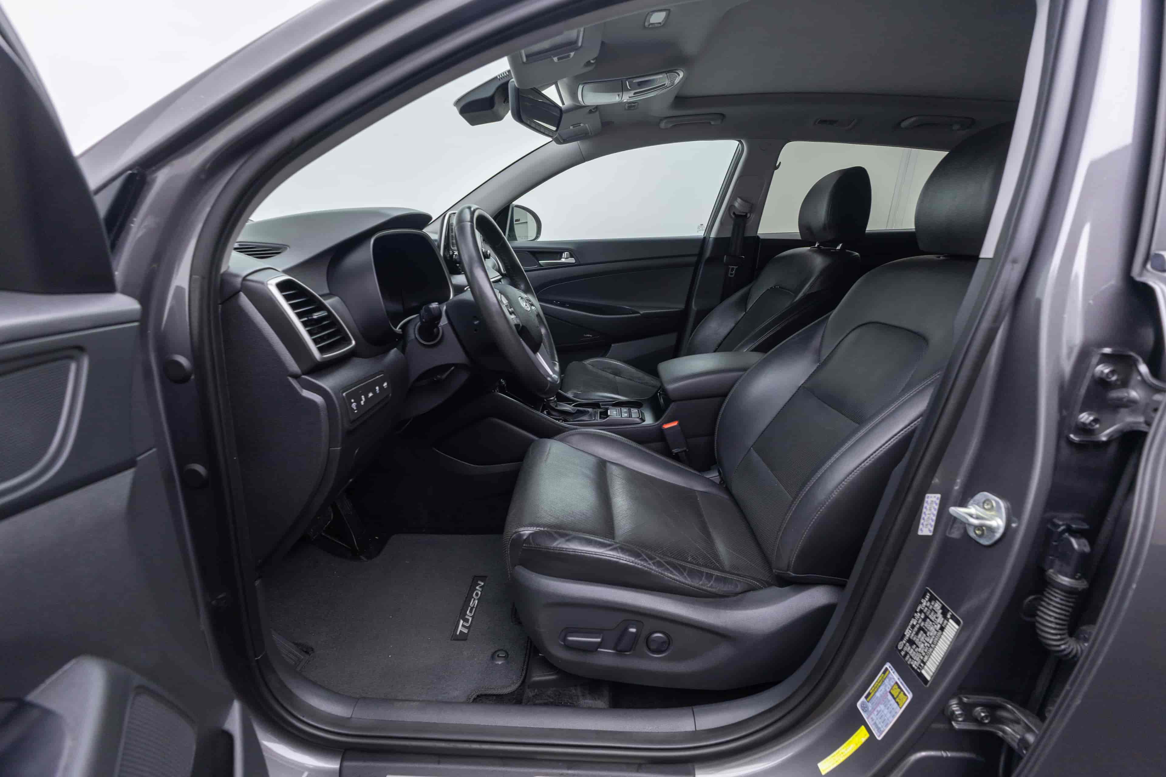 HYUNDAI Tucson - 10