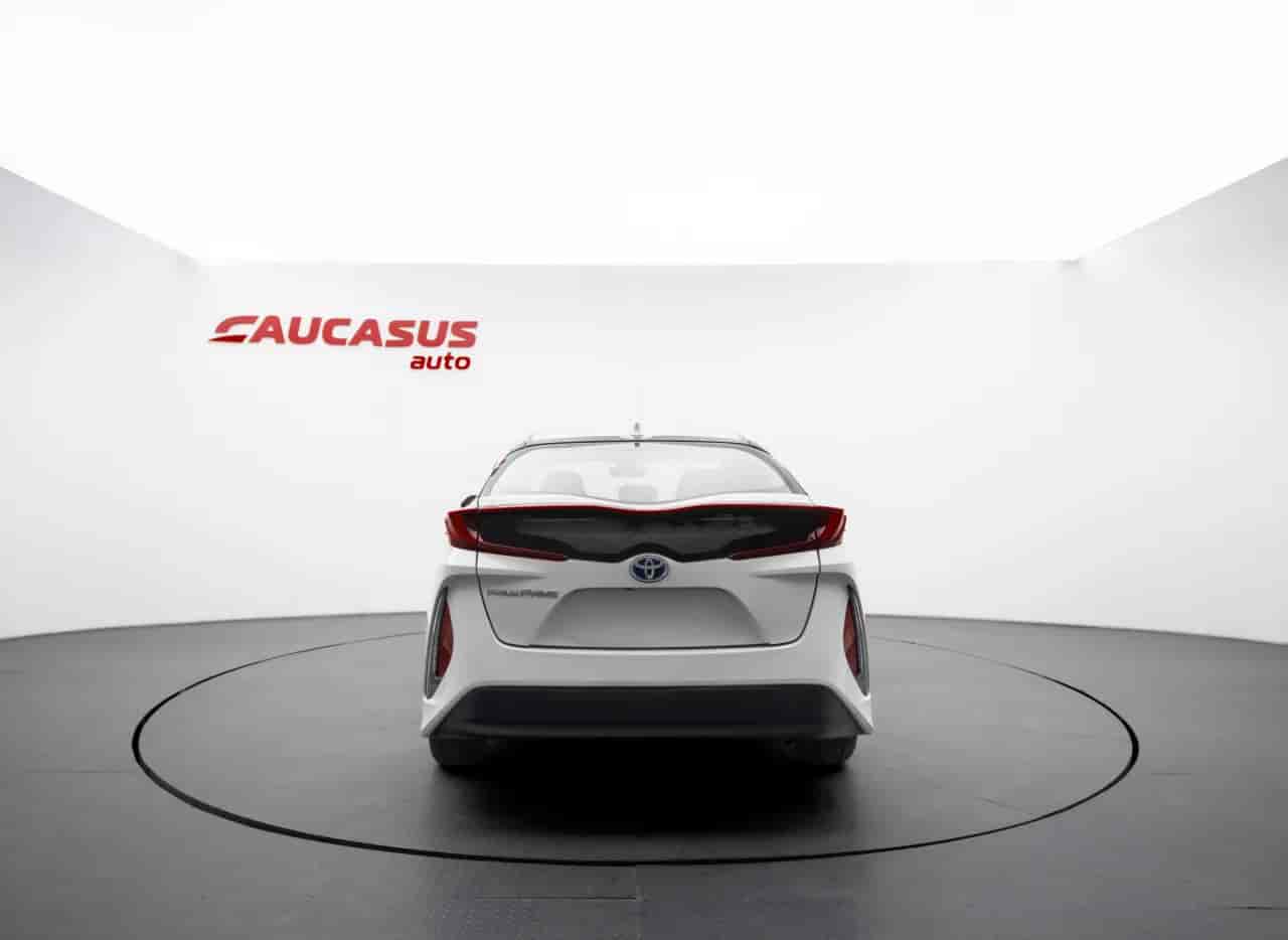 TOYOTA Prius - 5