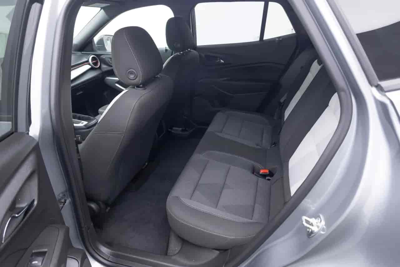 CHEVROLET Trax - 8