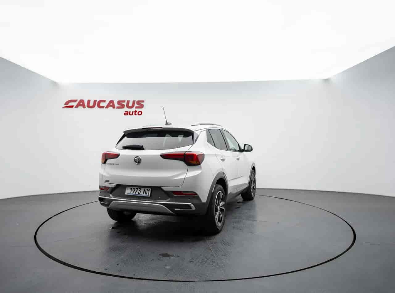 BUICK Encore GX - 4
