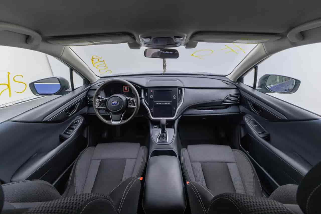 SUBARU Outback - 9