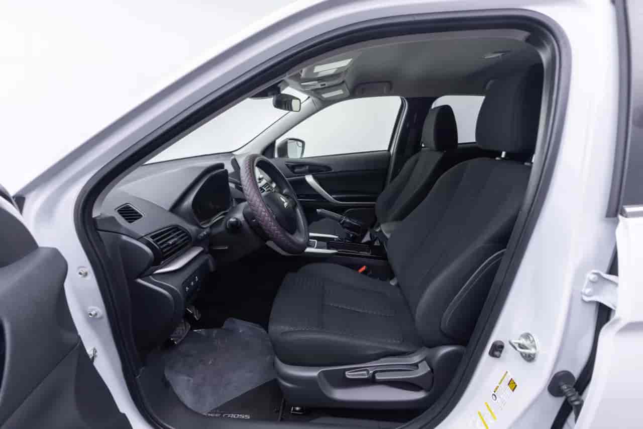 MITSUBISHI Eclipse Cross - 10