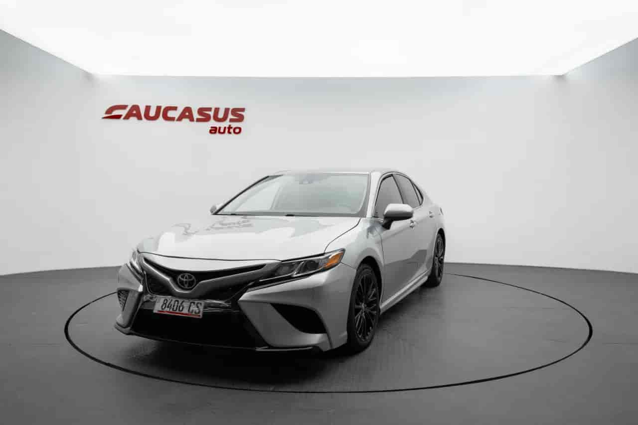 TOYOTA Camry - 1