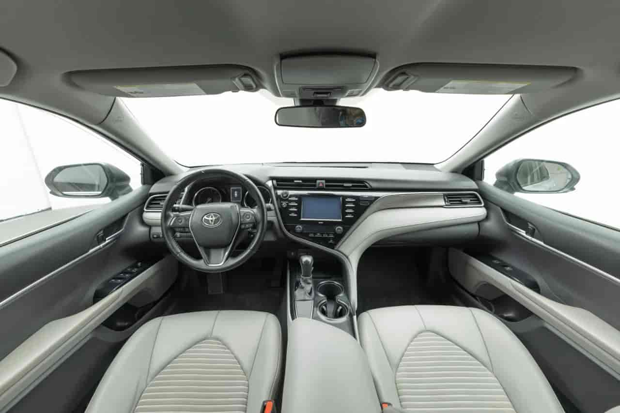 TOYOTA Camry - 8