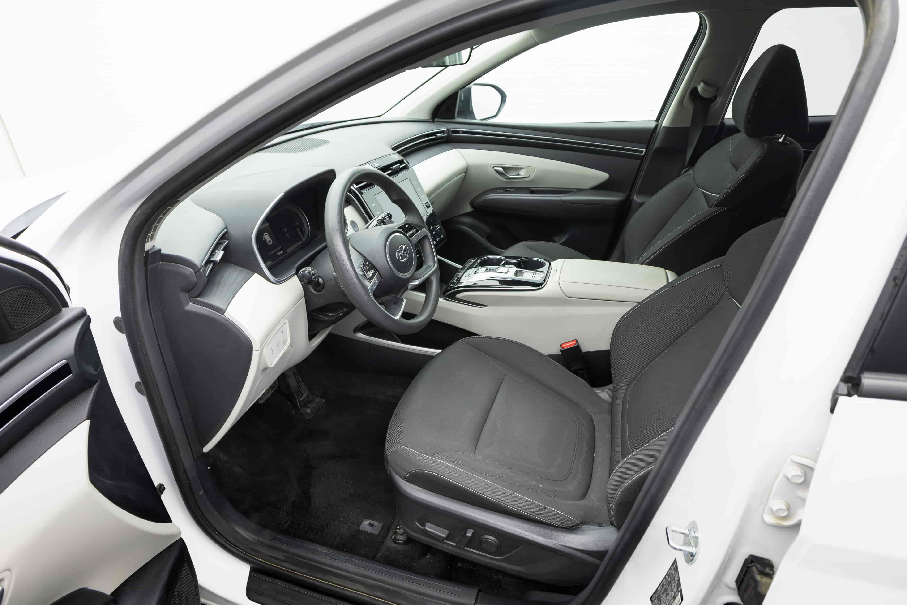 HYUNDAI Tucson - 3
