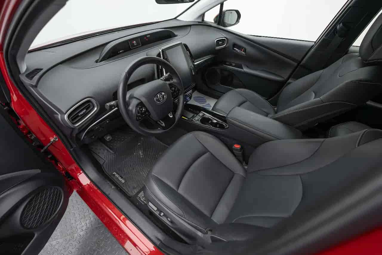 TOYOTA Prius - 10