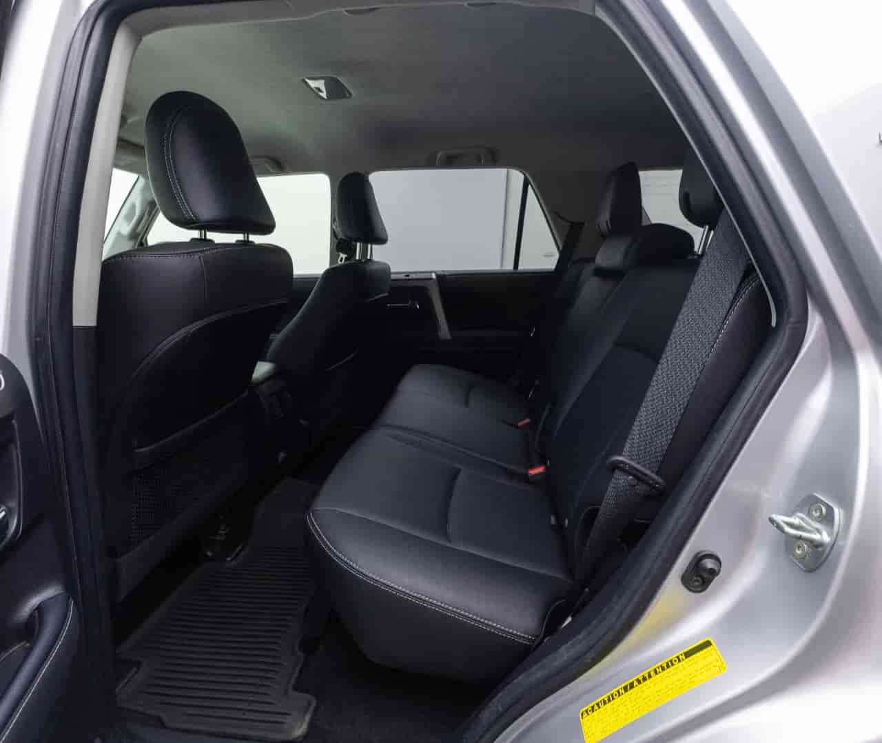 TOYOTA 4Runner - 8