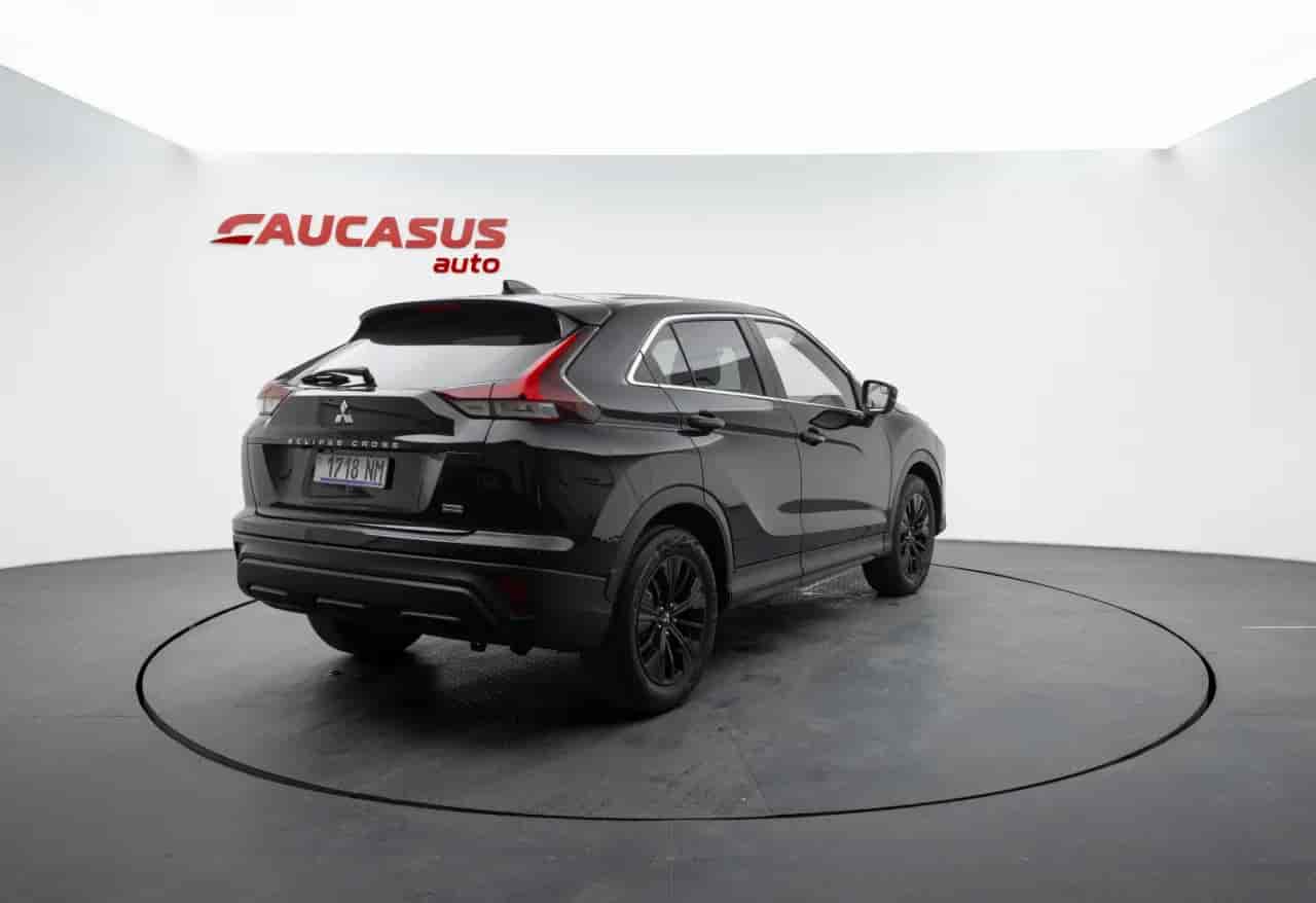MITSUBISHI Eclipse Cross - 4