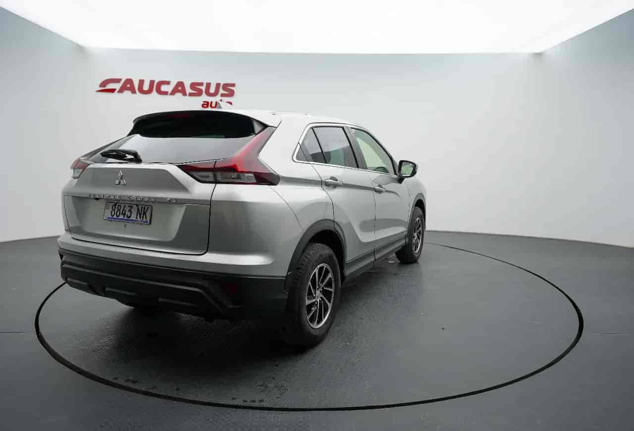 MITSUBISHI Eclipse Cross - 4