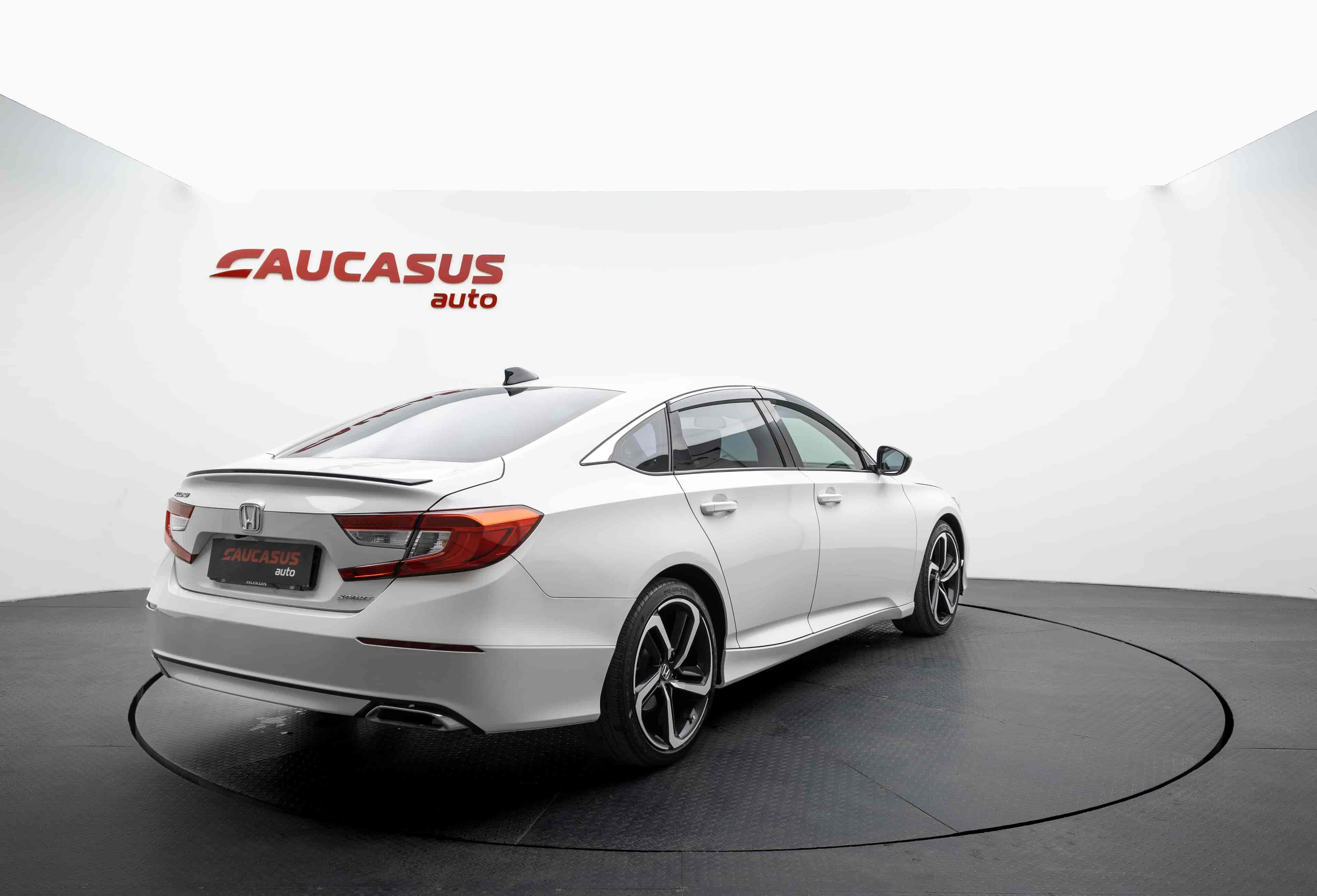 HONDA Accord - 4