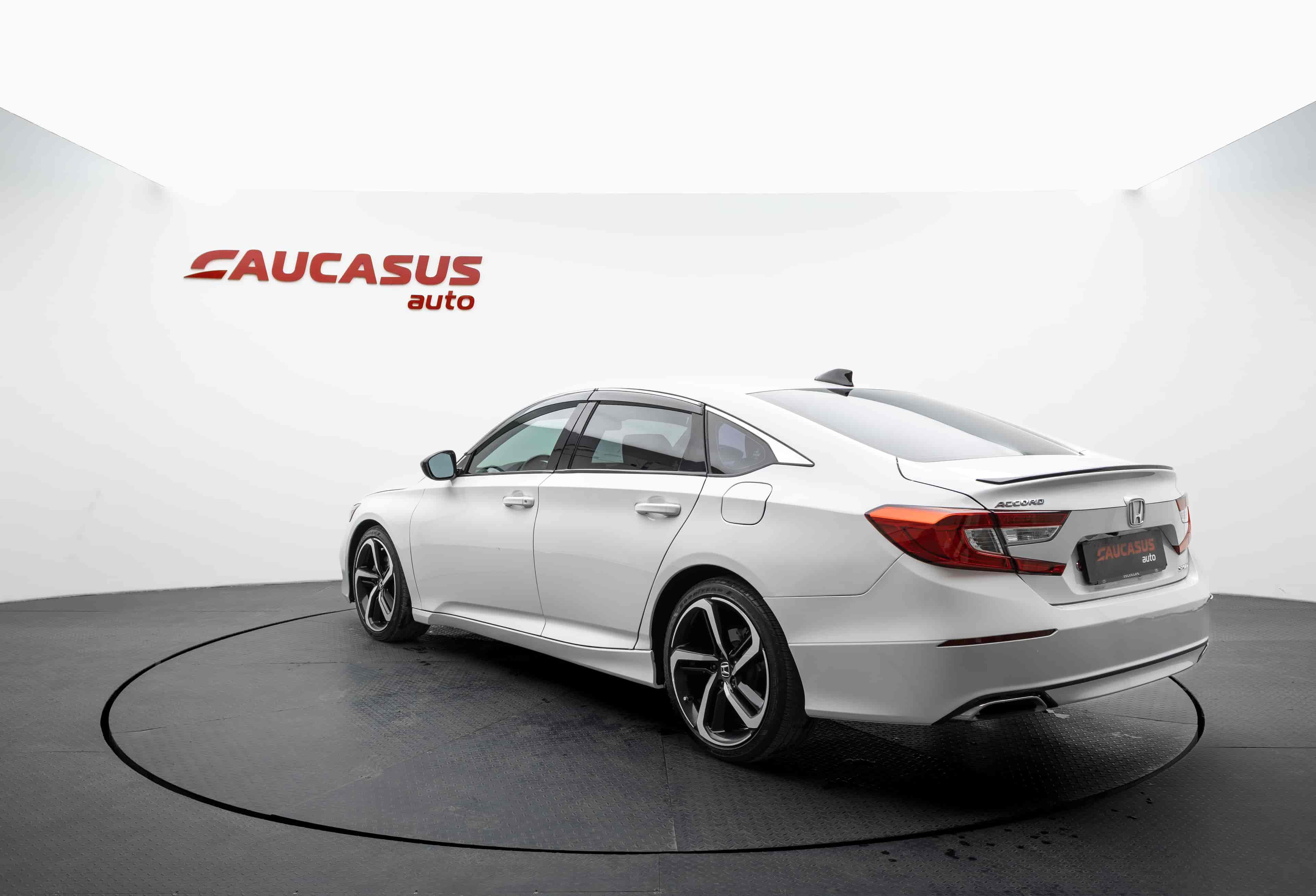 HONDA Accord - 6