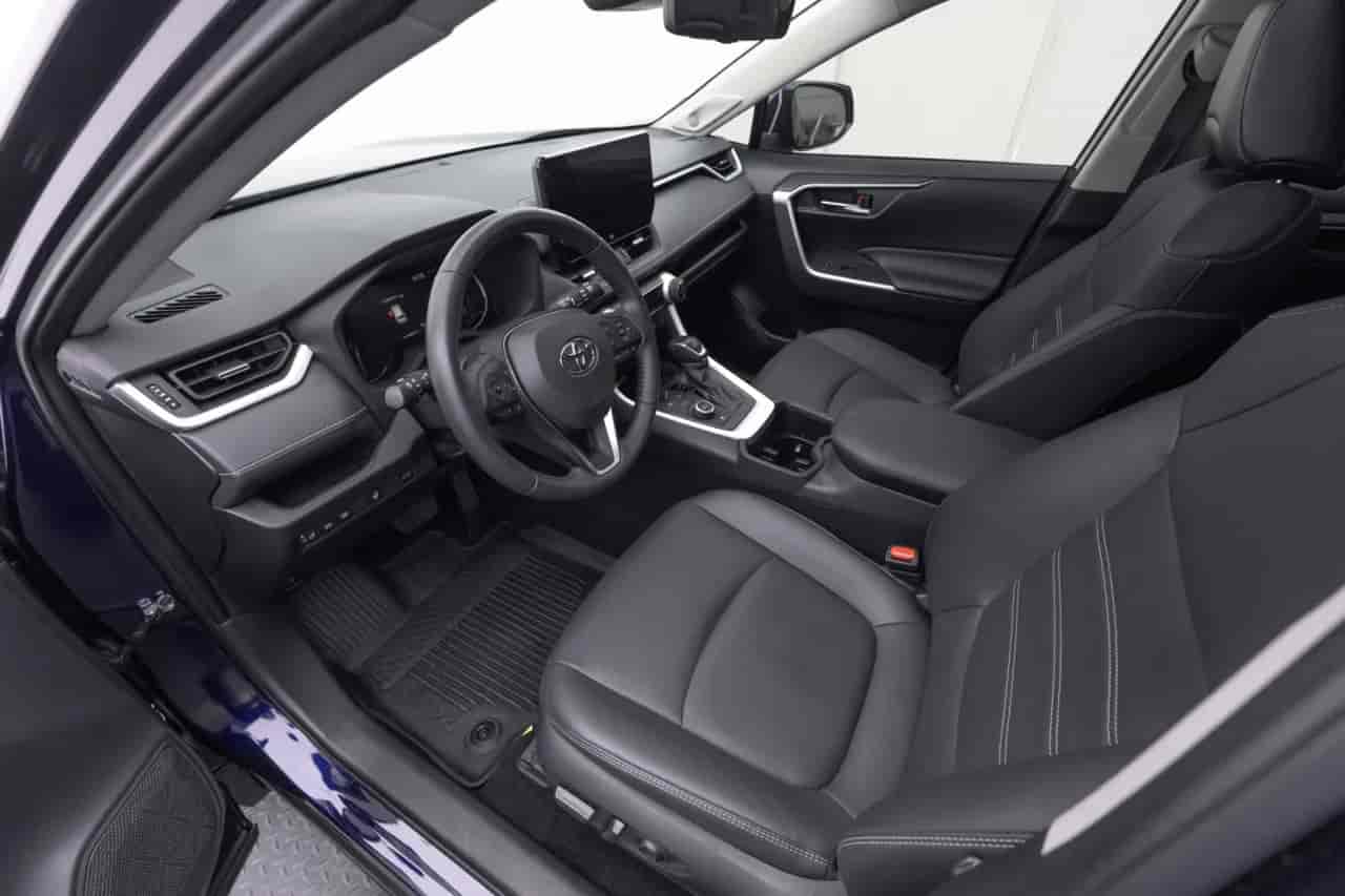 TOYOTA RAV4 - 10